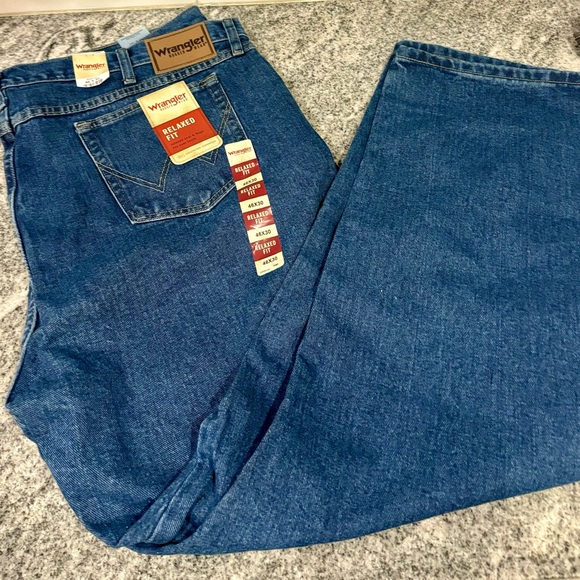 NWT Men’s Wrangler Jeans - Picture 1 of 5